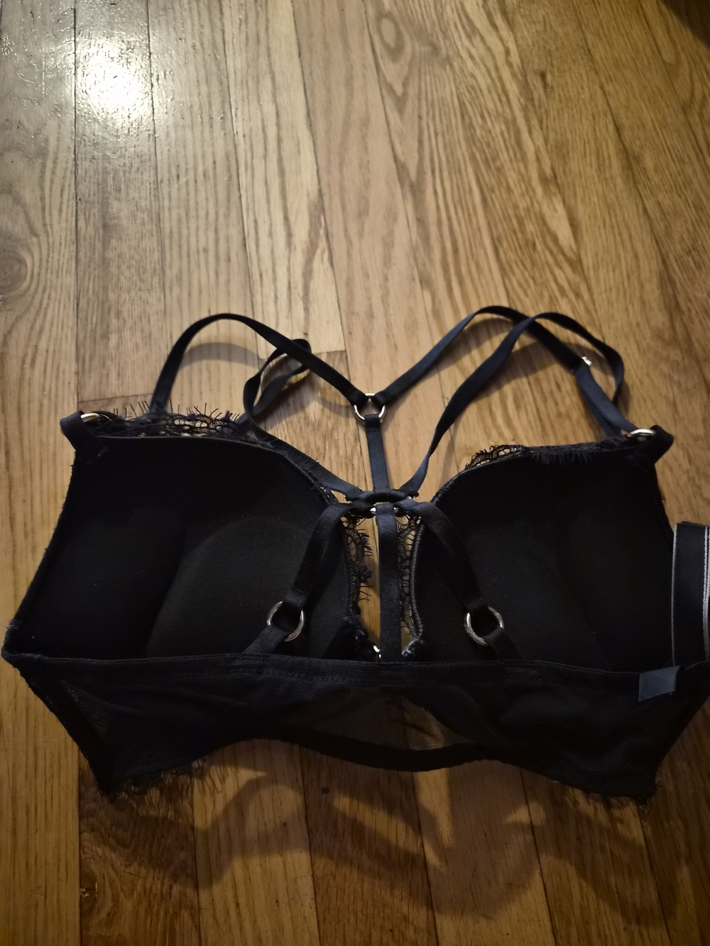 Victoria Secret Bombshell Bra 34b - Picture 2 of 3